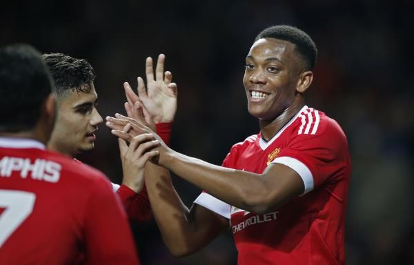 2015-09-23t205756z_86043476_mt1aci14020367_rtrmadp_3_soc_reuters