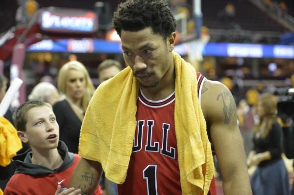 2015-05-05t020353z_1959772793_nocid_rtrmadp_3_nba-playoffs-chicago-bulls-at-cleveland-cavaliers_reuters