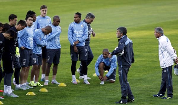 2015-06-15t221559z_175648054_gf10000128771_rtrmadp_3_soccer-copa_reuters