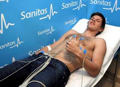  كلاس يان هونتلار يجري فحوصات الطبية في مدريد اليوم