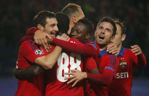 2015-09-30t194508z_1371694389_lr1eb9u1iuye8_rtrmadp_3_soccer-champions-csk-psv_reuters