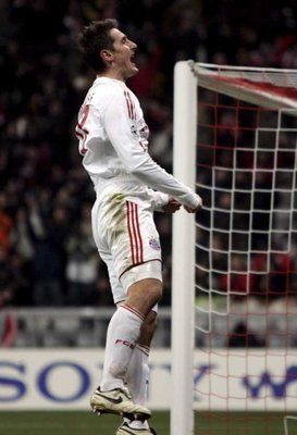 2008-11-25-00000301560501