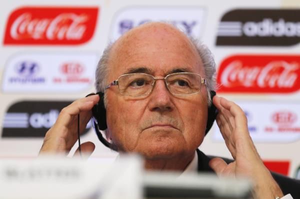 2015-10-02t195324z_1711463091_tm3eba2180a01_rtrmadp_3_soccer-fifa-coca-cola_reuters