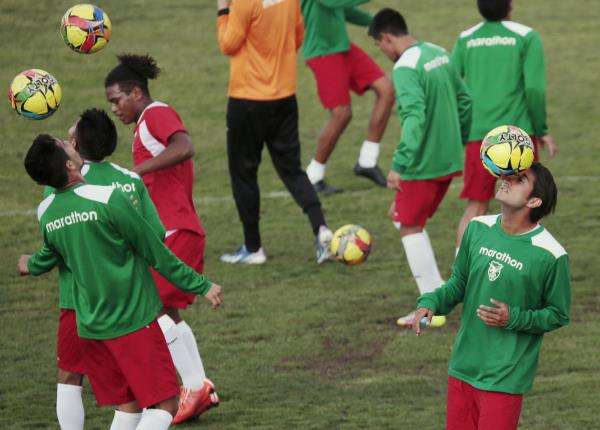 2015-09-28t223647z_807990910_gf10000225731_rtrmadp_3_soccer-world_reuters