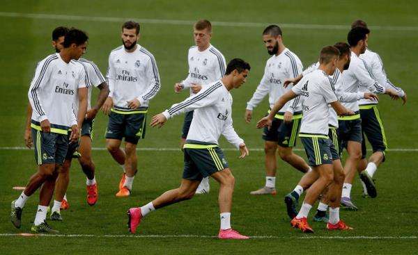 20151003-635794698640883147w_efe