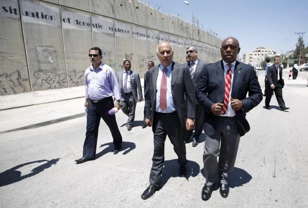 2015-05-07t155009z_1595349270_gf10000087188_rtrmadp_3_soccer-fifa-palestinians_reuters