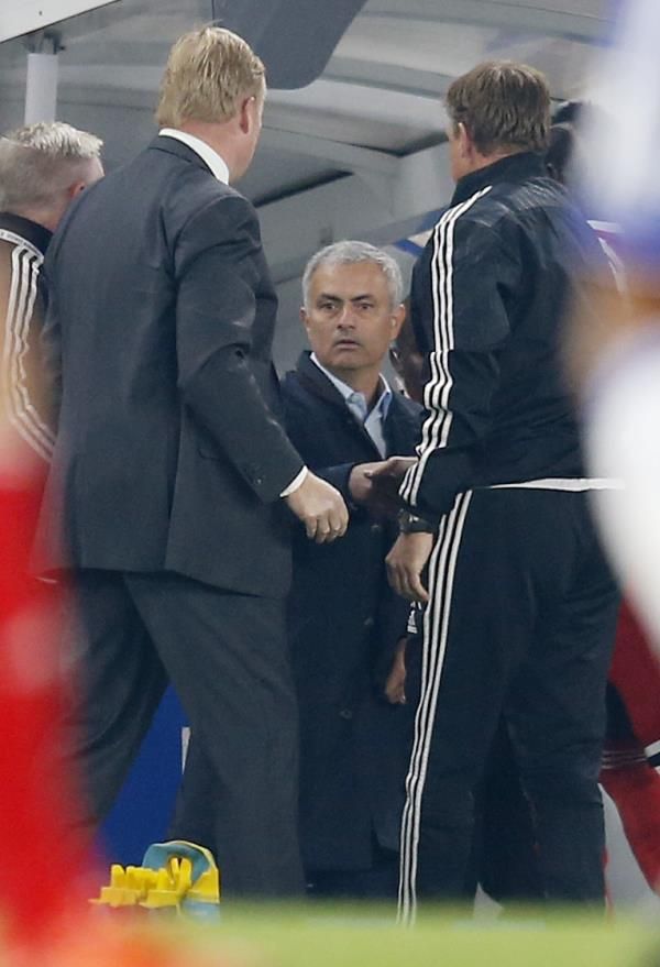 2015-10-03t182432z_86898272_mt1aci14046819_rtrmadp_3_soccer-england-che-sou_reuters