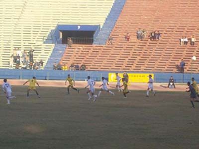 من مباراة الزوراء والكوفة 