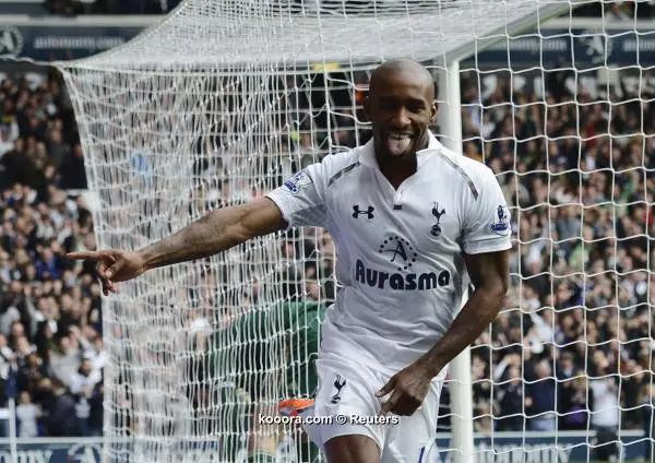 ?i=reuters%2f2012-10-20%2f2012-10-20t132207z_1130141474_gm1e8ak1n5b01_rtrmadp_3_soccer-england_reuters