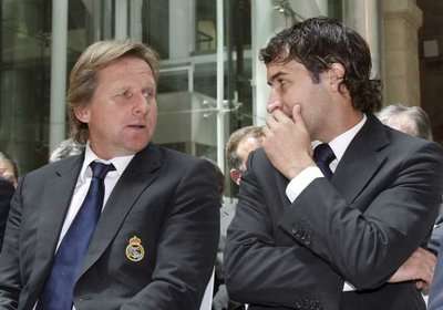 راؤول جونزاليس مع برند شوستر