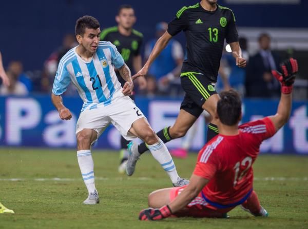 2015-09-09t034417z_823723116_nocid_rtrmadp_3_soccer-mexican-national-team-vs-argentina_reuters