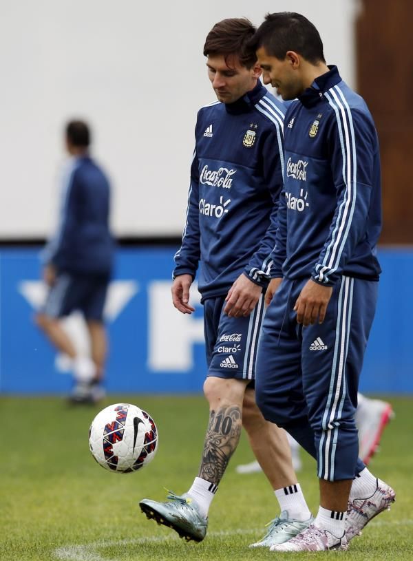 2015-06-22t161544z_601033373_gf10000135967_rtrmadp_3_soccer-copa_reuters