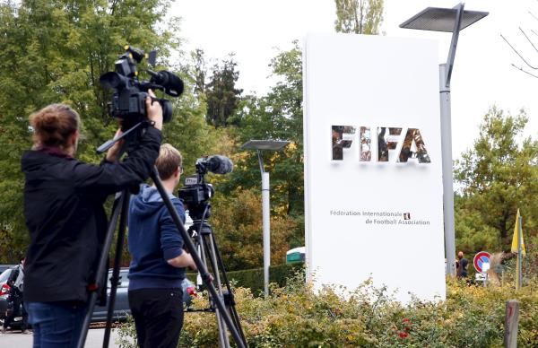 2015-10-08t061316z_1789328744_gf10000236220_rtrmadp_3_soccer-fifa-blatter_reuters