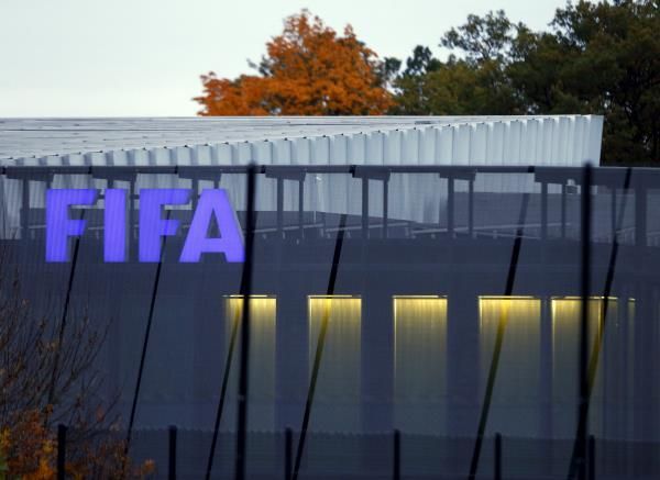 2015-10-08t060327z_1967483018_gf10000236215_rtrmadp_3_soccer-fifa-blatter_reuters