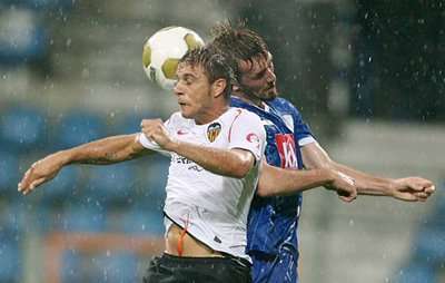 ضربة موجعة لنادي فالنسيا الذي سيفتقد خدمات أليكسيس لمدة طويلة