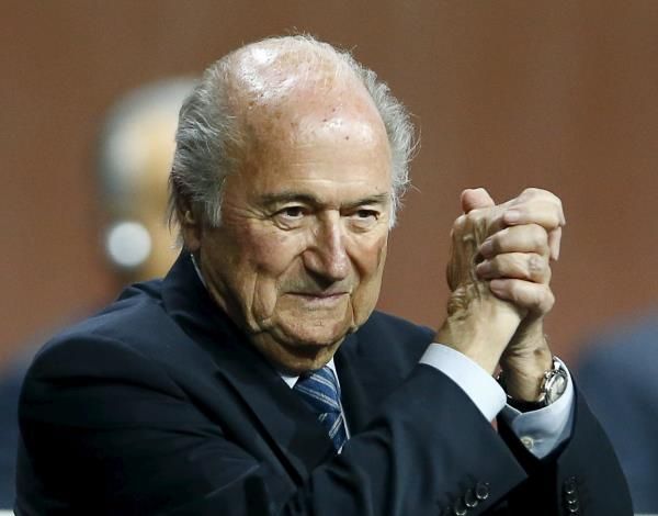 2015-10-07t181813z_251363191_gf10000235566_rtrmadp_3_soccer-fifa-blatter_reuters