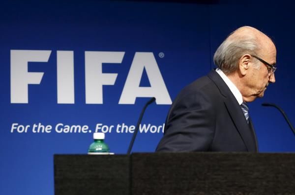 2015-10-07t181801z_269199505_gf10000235570_rtrmadp_3_soccer-fifa-blatter_reuters