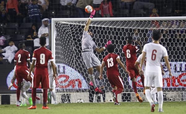 2015-10-08t172430z_916563012_gf10000236992_rtrmadp_3_soccer-world-asia_reuters