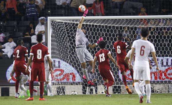 2015-10-08t172430z_916563012_gf10000236992_rtrmadp_3_soccer-world-asia_reuters