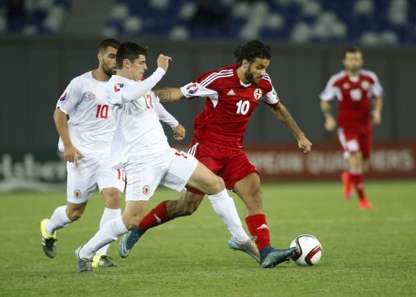 2015-10-08t163046z_443149088_lr2eba819uzbc_rtrmadp_3_soccer-euro_reuters