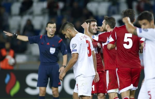 2015-10-08t173444z_2061814746_lr2eba81ctmbv_rtrmadp_3_soccer-euro_reuters