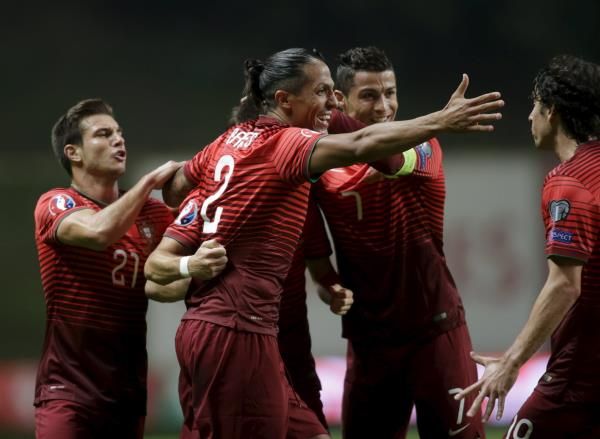 2015-10-08t203034z_777926139_gf10000237321_rtrmadp_3_soccer-euro_reuters
