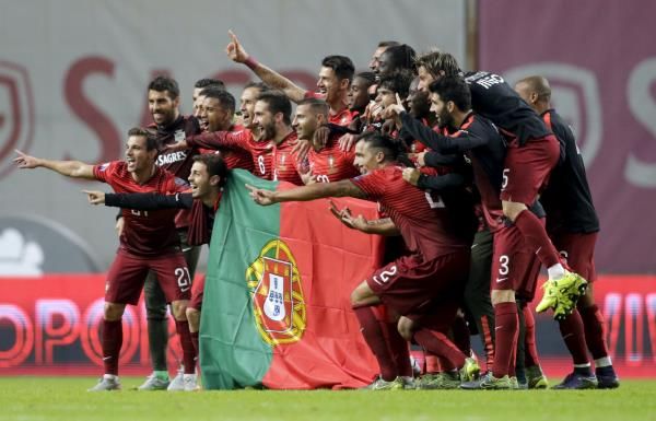 2015-10-08t205309z_1171237535_gf10000237383_rtrmadp_3_soccer-euro_reuters