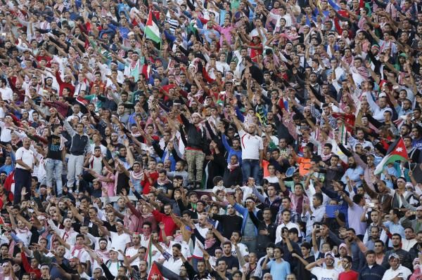 2015-10-08t183047z_1906696121_gf10000237152_rtrmadp_3_soccer-world-asia_reuters