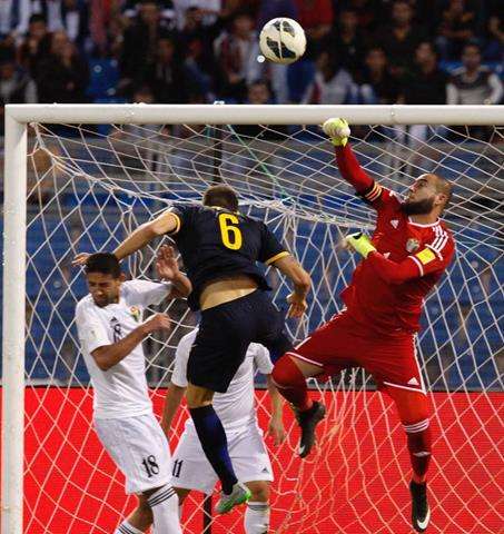 عامر شفيع.. وقف كسد منيع أمام الأطماع الأسترالية