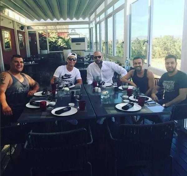 12080796_1025219600875841_1599739538_n