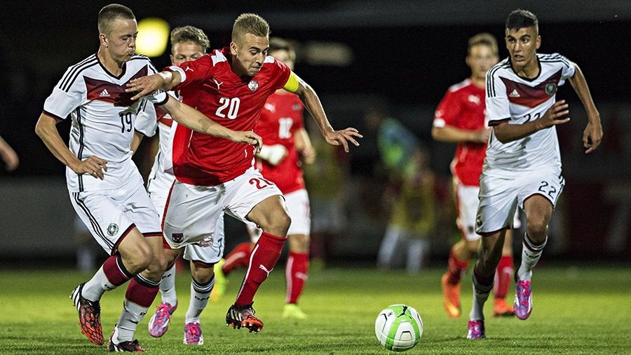 Sandi-Lovric-of-Austria-001