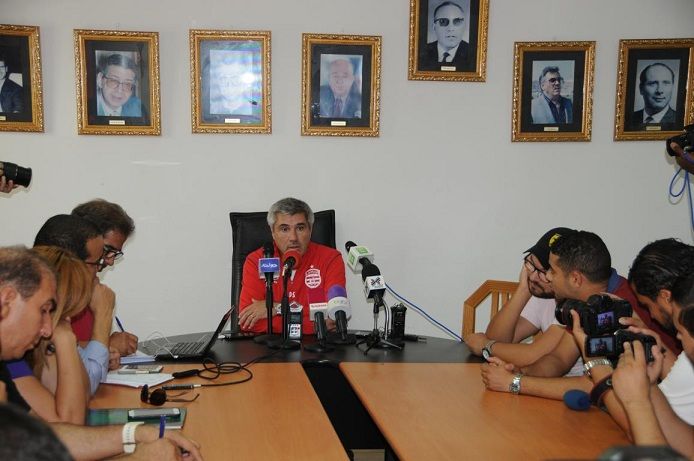 من المؤتمر الذي عقده سانشاز اليوم 