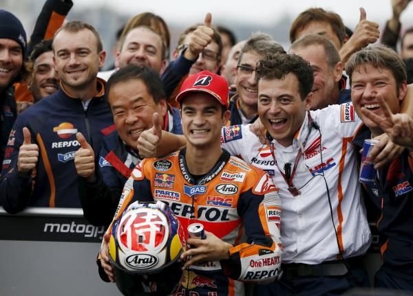 2015-10-11t064759z_479034657_gf10000240624_rtrmadp_3_motorcycling-prix_reuters