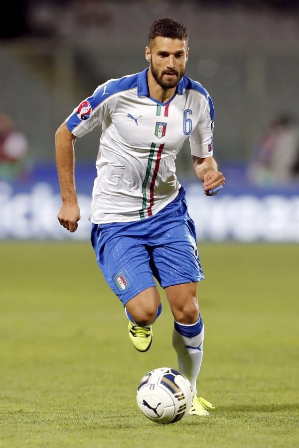 انطونيو كاندريفا 