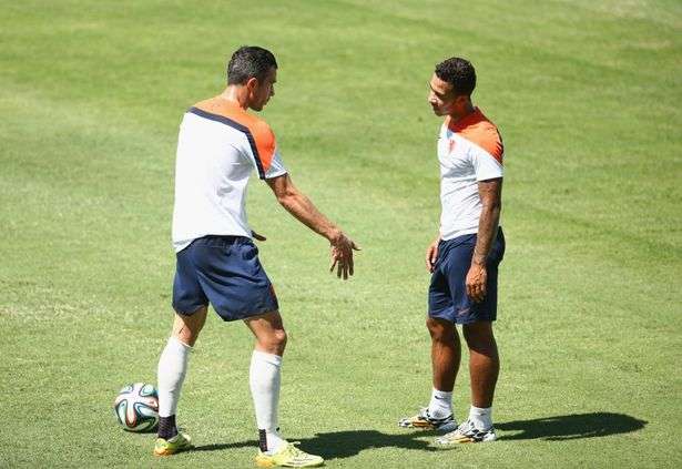 netherlands-training-session-2014-fifa-world-cup-brazil