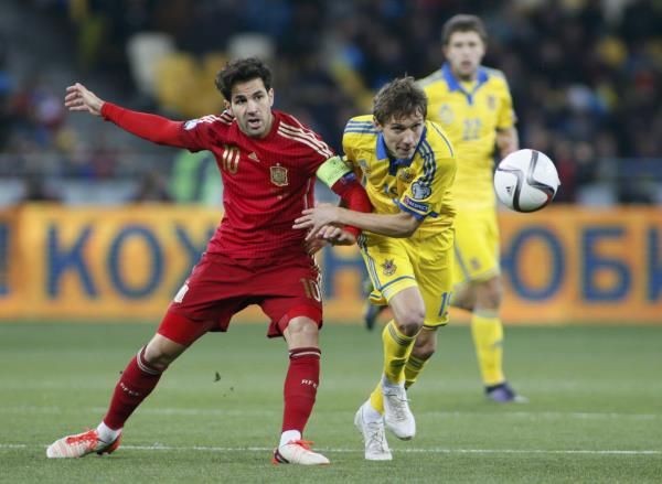 2015-10-12t191009z_1239582390_lr2ebac1h8n8n_rtrmadp_3_soccer-euro_reuters