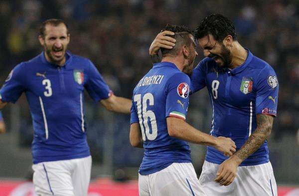 2015-10-13t203613z_1766239617_gf10000243896_rtrmadp_3_soccer-euro_reuters