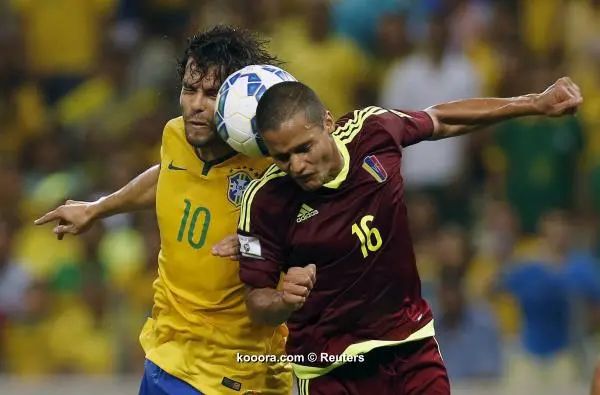 ?i=reuters%2f2015-10-14%2f2015-10-14t030541z_1944656353_gf10000244269_rtrmadp_3_soccer-world_reuters