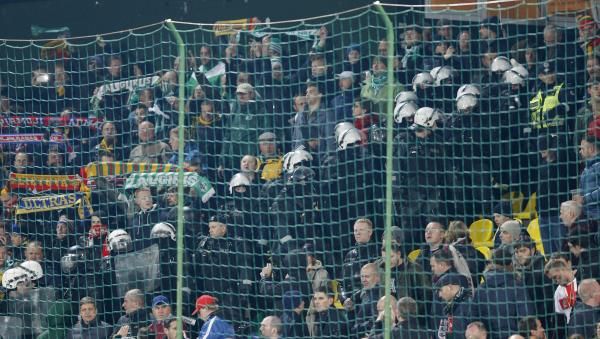 2015-10-12t184301z_87676981_mt1aci14072293_rtrmadp_3_soc_reuters