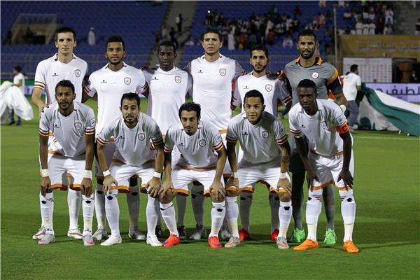  فريق الشباب