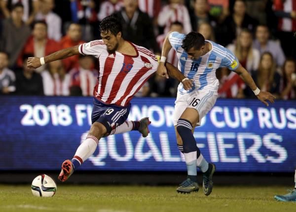 2015-10-14t014844z_1867348843_gf10000244219_rtrmadp_3_soccer-world_reuters