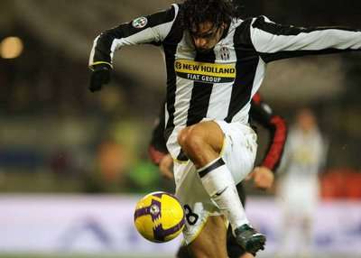 أماوري لحظة تسجيله للهدف الرابع ليوفنتوس