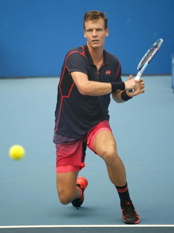 2015-10-07t093129z_178470092_gf10000235022_rtrmadp_3_tennis-men-beijing_reuters