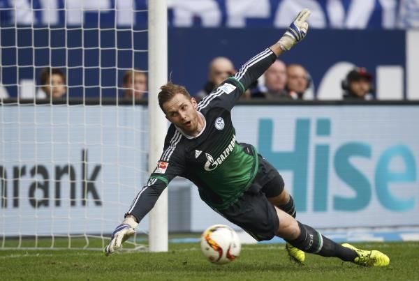 2015-10-04t152111z_131122173_lr1eba416n08u_rtrmadp_3_soccer-germany_reuters