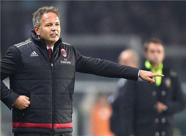 سينيسا ميهايلوفيتش 