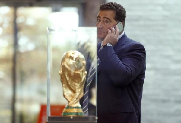 2015-10-20t132932z_135172381_lr1ebak11gw6r_rtrmadp_3_soccer-fifa_reuters