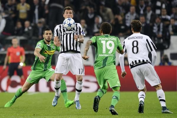 2015-10-21t194854z_1601597124_gf20000027104_rtrmadp_3_soccer-champions-juv-mon_reuters