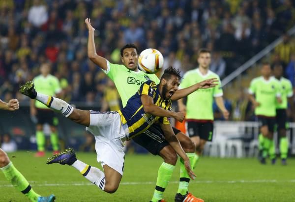 2015-10-22t204223z_2002666289_gf20000028786_rtrmadp_3_soccer-europa-fen-aja_reuters