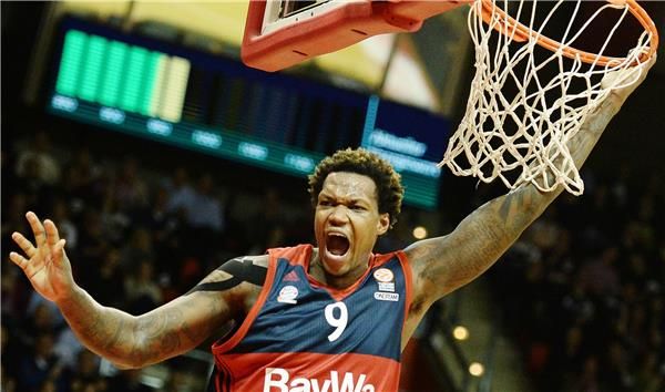 من مباراة بايرن ميونخ وخيمكي