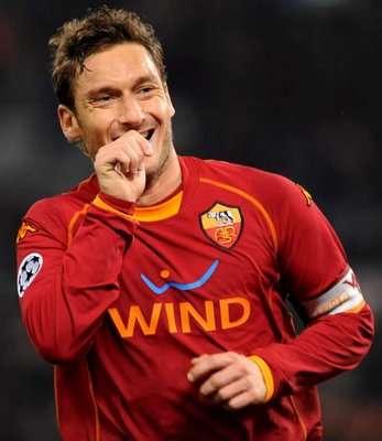 فرانشيسكو توتي نجم فريق روما